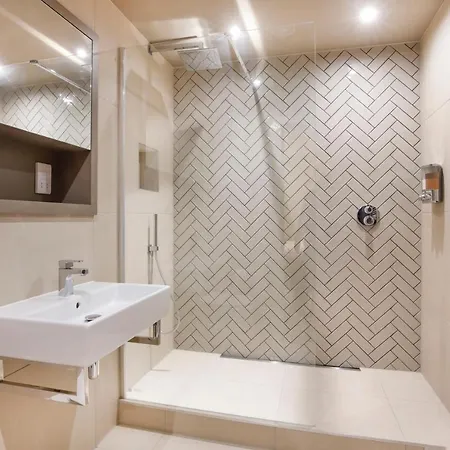 - Hudson Quarter With Free Parking Apartment
