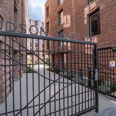 - Hudson Quarter With Free Parking *